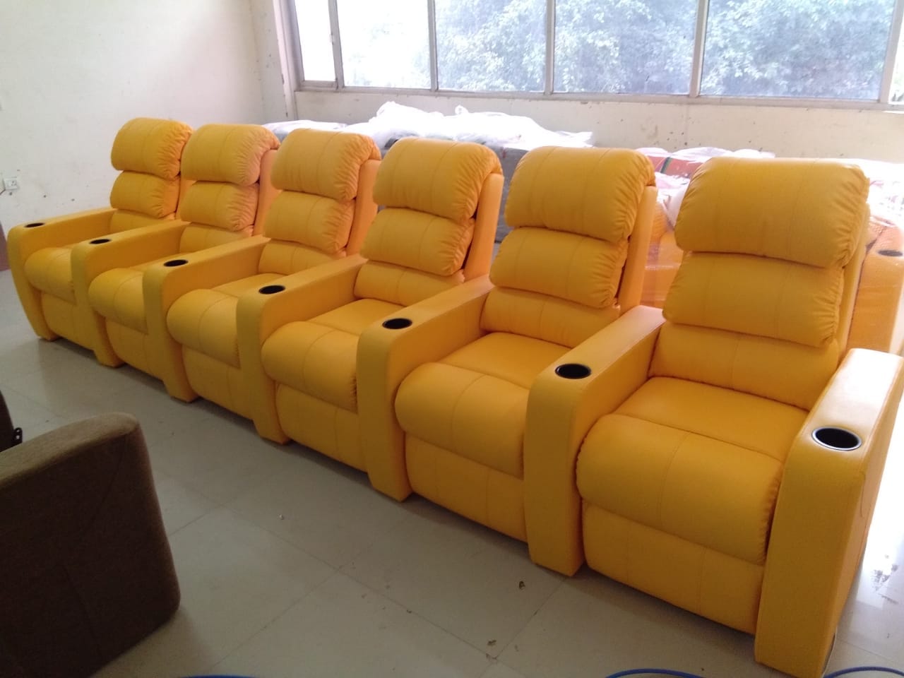 Sofa Image 13