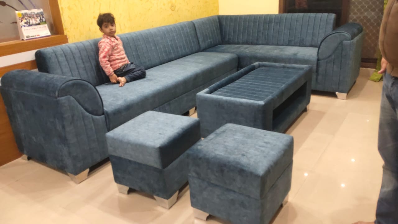 Sofa Image 16