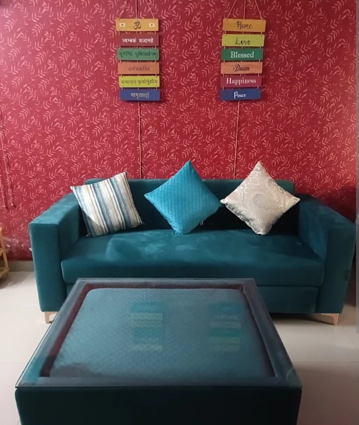 Sofa Image 9